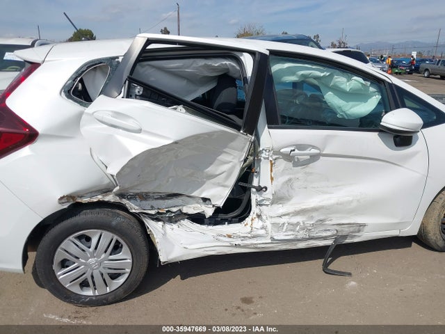 Honda FIT LX 2019 3HGGK5H40KM705976 Image 6