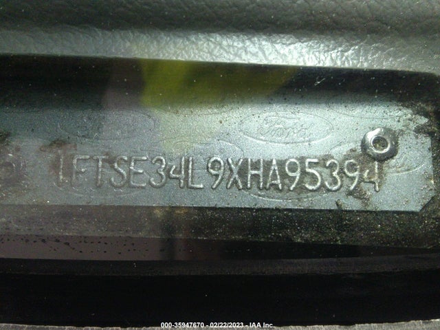 Ford ECONOLINE CARGO VAN 1999 1FTSE34L9XHA95394 Image 10