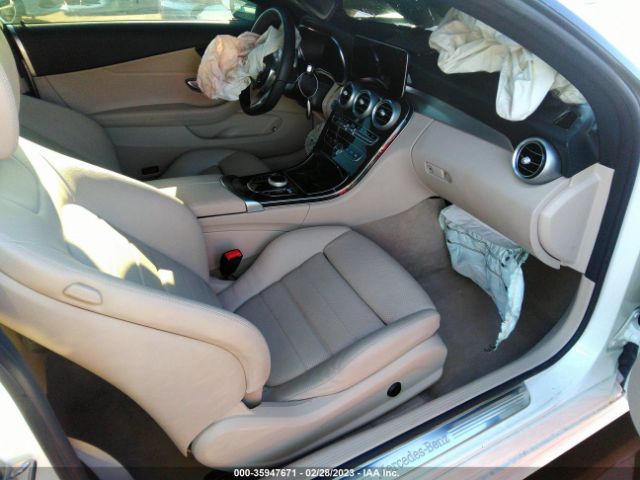 W1KWJ8DB5MG102107 Mercedes-Benz C-class C 300