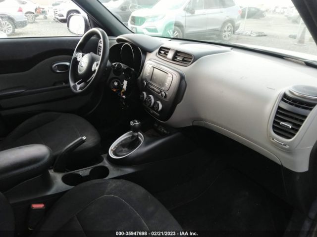 KNDJN2A26K7021561 KIA Soul Base