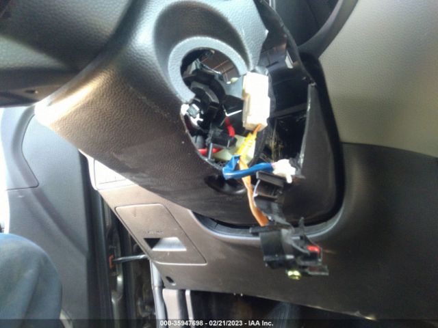 KNDJN2A26K7021561 KIA Soul Base