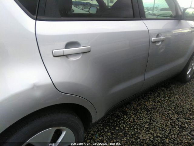 KNDJN2A29F7796071 KIA Soul Base