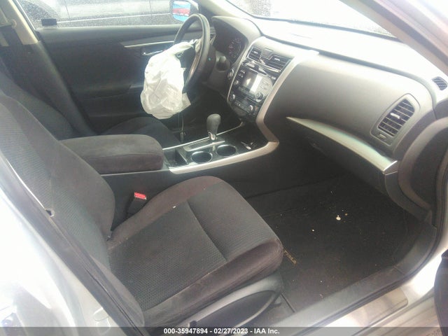 2014 NISSAN ALTIMA 2.5 SV VIN: 1N4AL3AP1EN212415