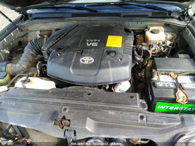 2004 TOYOTA 4RUNNER SR5 VIN: JTEBU14R540028583