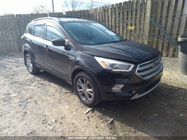 2017 Ford Escape, VIN: 1FMCU9GD6HUD02309
