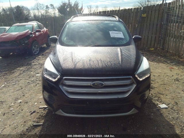 2017 Ford Escape, VIN: 1FMCU9GD6HUD02309