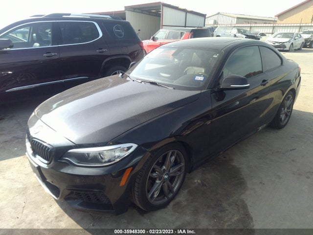 BMW 2 Series M235i 2014 WBA1J7C55EVX33721 Image 2