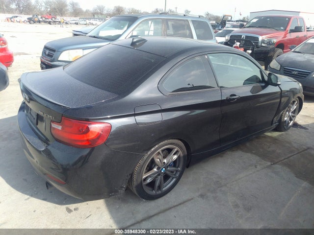 BMW 2 Series M235i 2014 WBA1J7C55EVX33721 Image 4