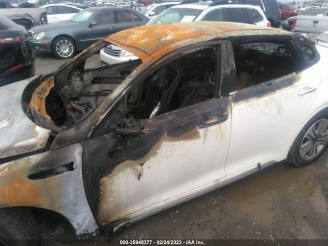 KNAGU4LE8J5023285 KIA Optima Hybrid Ex