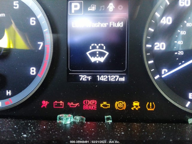 2016 HYUNDAI SONATA 2.4L SE VIN: 5NPE24AF5GH368505