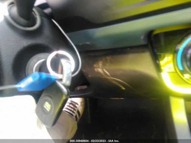 KNDEUCAA3M7093077 KIA SELTOS S