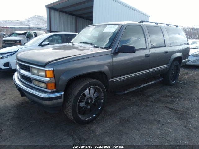 Chevrolet Suburban 1999 3GNFK16R8XG231788 Image 2