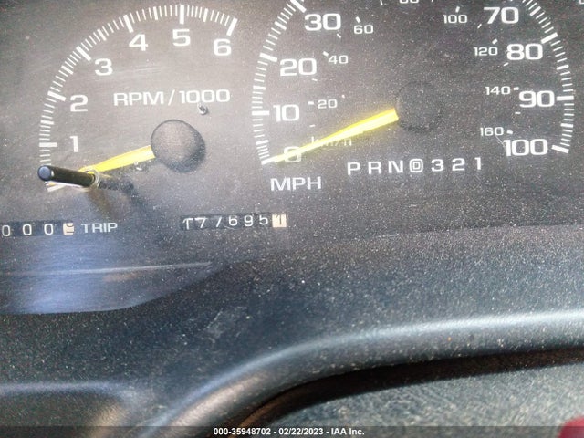 Chevrolet Suburban 1999 3GNFK16R8XG231788 Image 8
