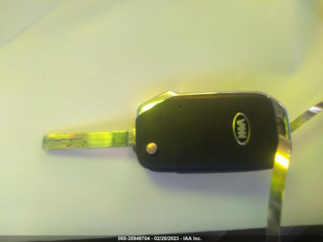 3KPF24AD2LE165184 KIA Forte Lxs