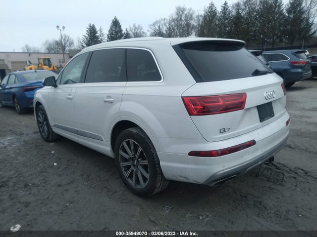 WA1LAAF73JD035124 Audi Q7 Premium Plus