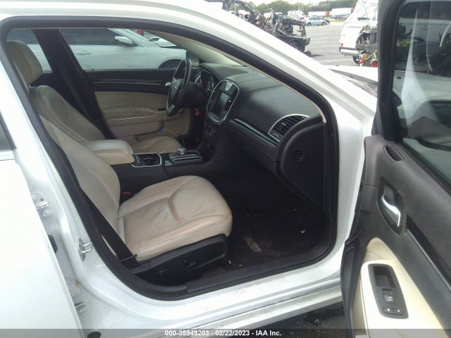 2C3CCAAG0GH183335 Chrysler 300 Limited