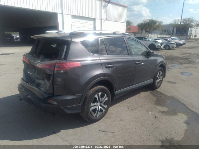 Toyota RAV4 LE 2018 JTMZFREV5JJ204111 Image 4