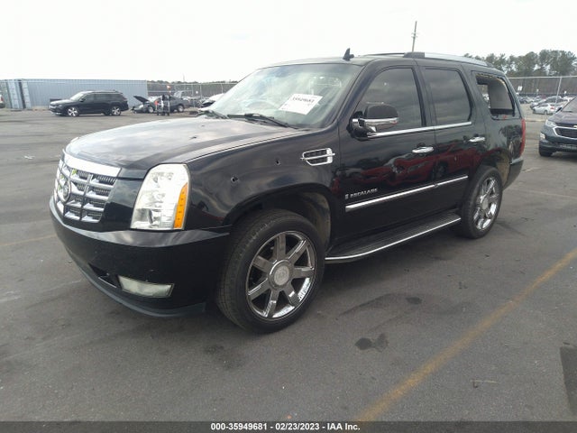 Cadillac Escalade 2008 1GYEC63878R158290 Image 2