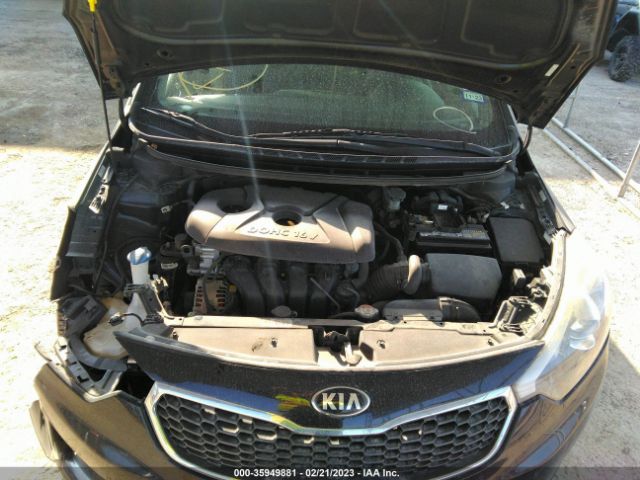 KNAFK4A69G5571513 KIA FORTE LX