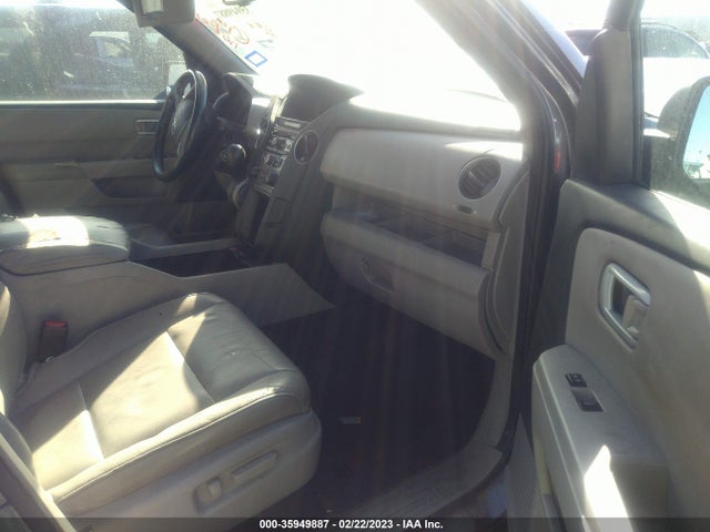 2015 HONDA PILOT EX-L VIN: 5FNYF3H59FB009907