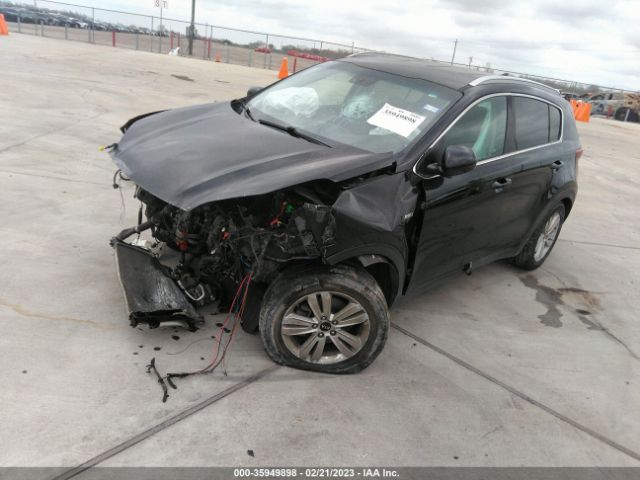 KNDPMCAC8J7415850 KIA Sportage Lx