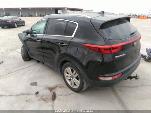 KNDPMCAC8J7415850 KIA Sportage Lx