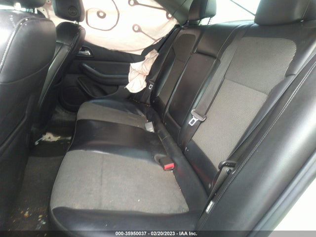 Chevrolet MALIBU LT 2015 1G11C5SL0FF354129 Image 8