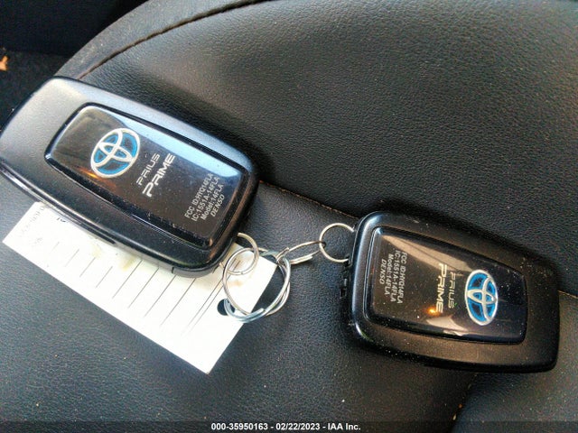 2022 Toyota Prius, VIN: JTDKAMFP5N3205983