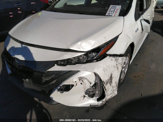 2022 Toyota Prius, VIN: JTDKAMFP5N3205983