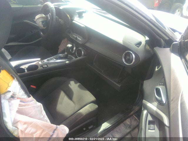 Chevrolet Camaro 1lt 2018 1G1FB3DX1J0129100 Image 5