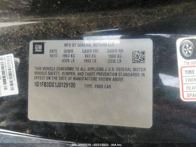 Chevrolet Camaro 1lt 2018 1G1FB3DX1J0129100 Image 9
