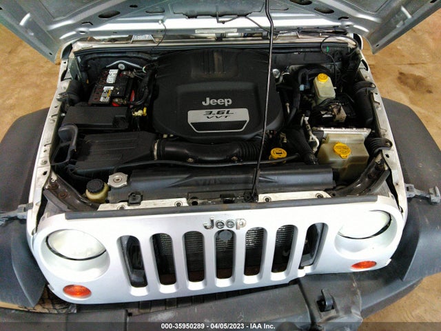 2012 JEEP WRANGLER UNLIMITED SPORT VIN: 1C4BJWDG5CL251048