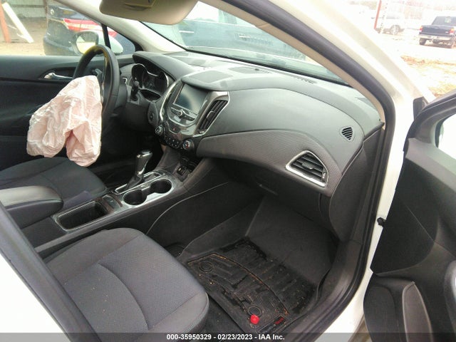 Chevrolet CRUZE LT 2018 3G1BH6SE7JS626144 Image 6
