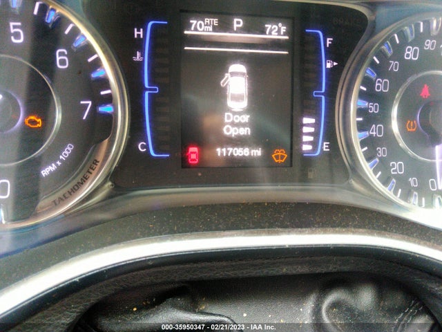 Chrysler 200 Limited 2015 1C3CCCAB8FN684706 Image 8