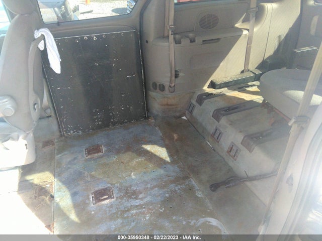 Dodge Grand Caravan Ex 2003 2D4GP74L73R195518 Image 9