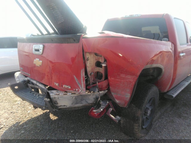 2011 CHEVROLET SILVERADO 1500 LT VIN: 3GCPCSE03BG365362