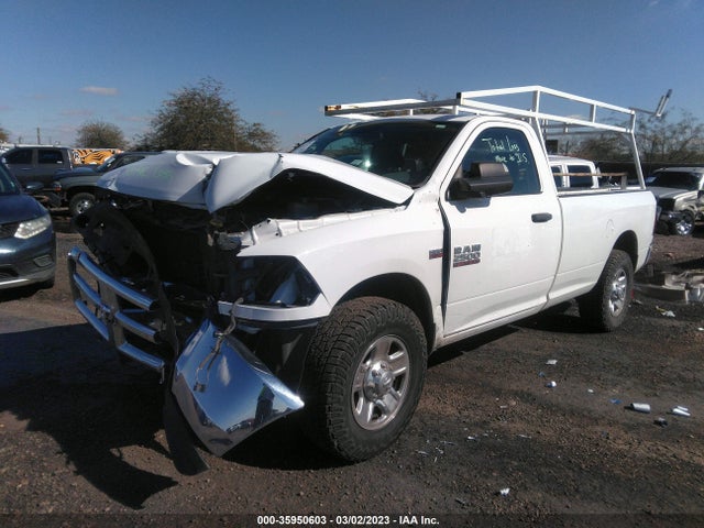 RAM 2500 Tradesman 2018 3C6LR4AT5JG356175 Image 2