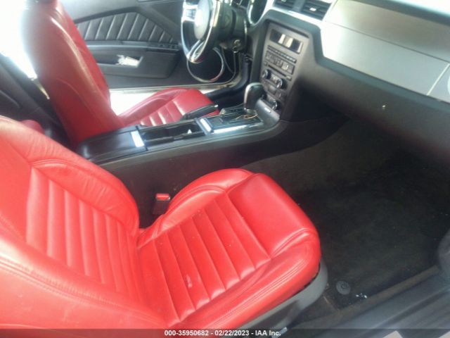 1ZVBP8EM7E5275662 Ford Mustang V6