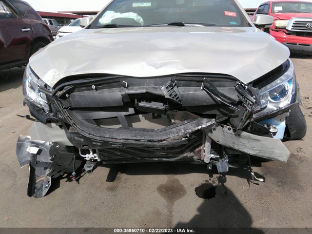 2016 Buick LaCrosse, VIN: 1G4GD5G30GF260305