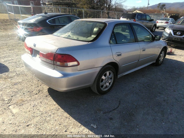 2001 HONDA ACCORD SDN EX VIN: JHMCG66851C005251