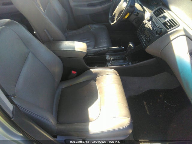2001 HONDA ACCORD SDN EX VIN: JHMCG66851C005251