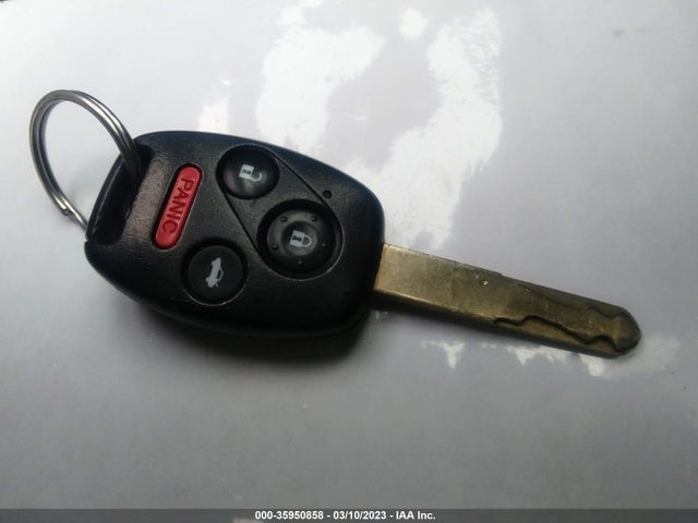 2013 HONDA CIVIC SDN LX VIN: 2HGFB2F5XDH596322