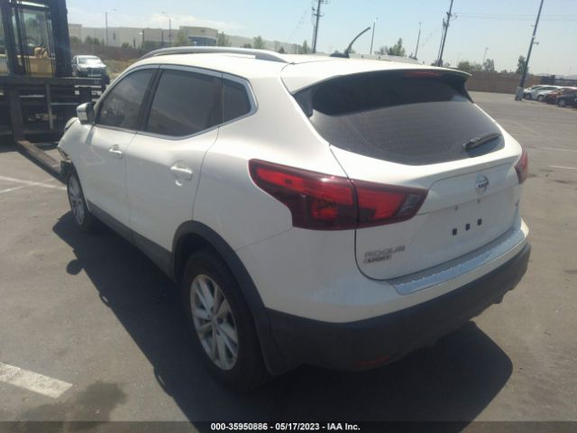 JN1BJ1CP2JW154098 Nissan Rogue Sport Sv