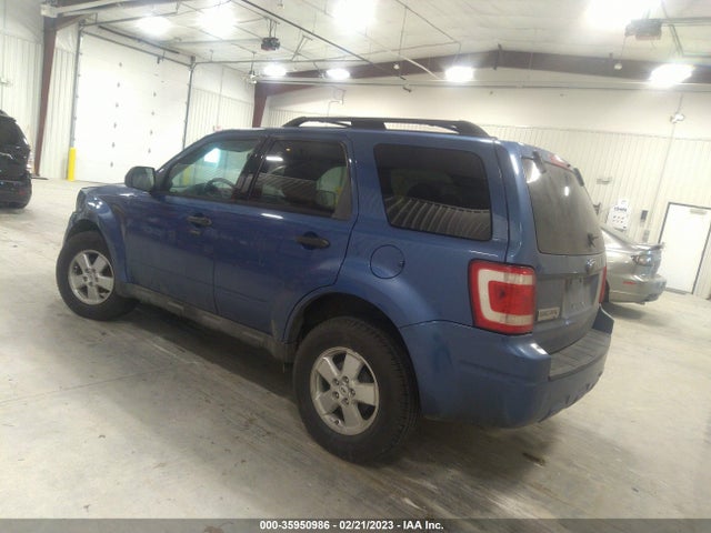 2009 FORD ESCAPE XLT VIN: 1FMCU03739KA43223