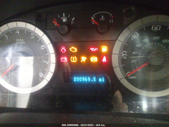 2009 FORD ESCAPE XLT VIN: 1FMCU03739KA43223