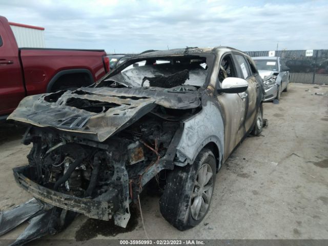 5XYPG4A55JG360100 KIA Sorento Lx V6