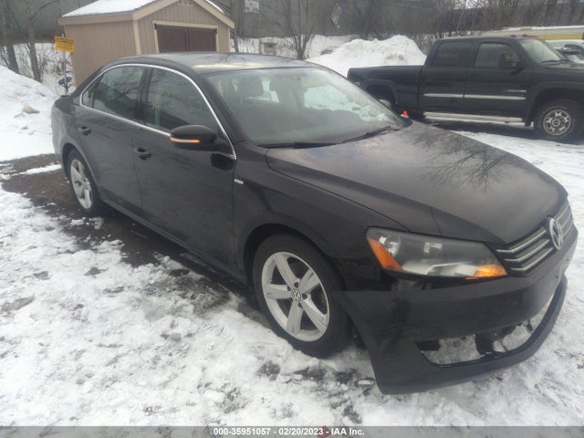 2014 1VWAT7A39EC037354 main image