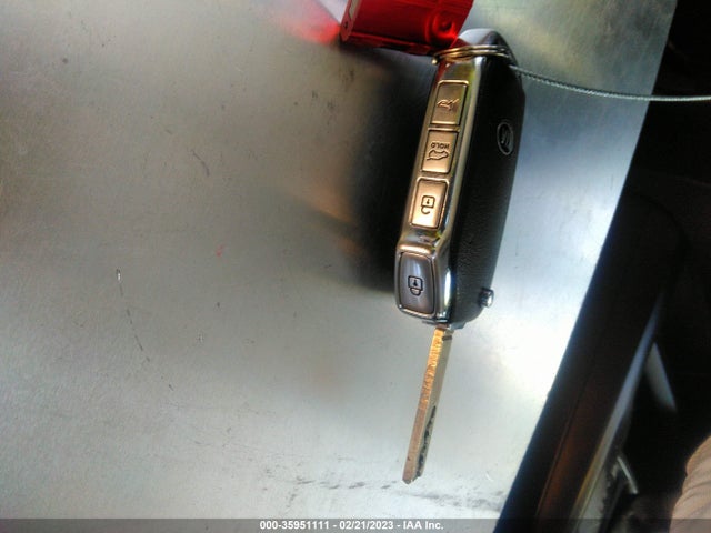 KIA Soul X-line 2020 KNDJ23AU7L7033607 Image 11