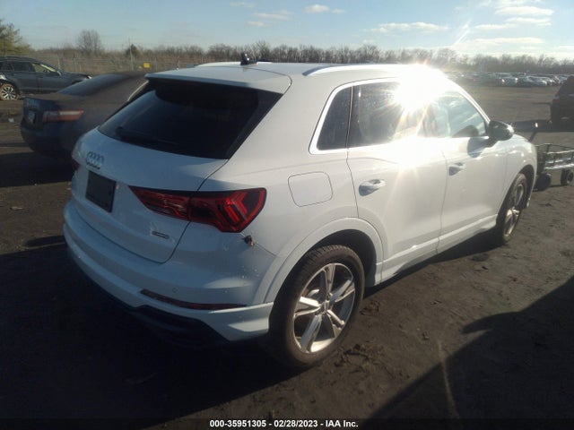 WA1EECF38L1045190 Audi Q3 S Line Premium Plus