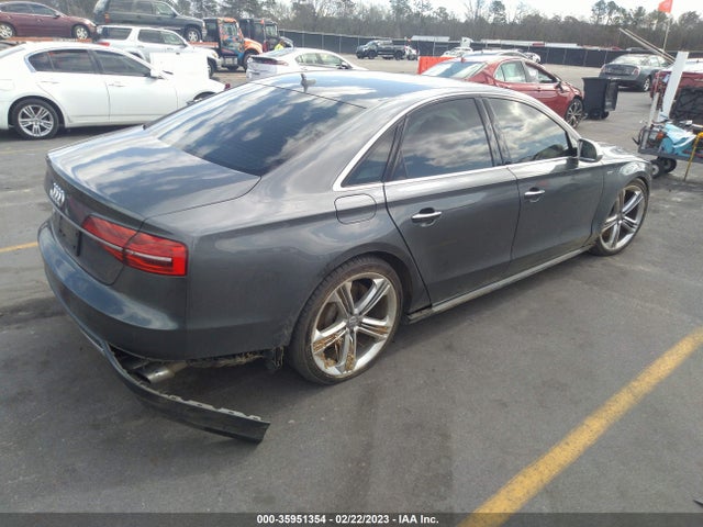 2016 Audi S8, VIN: WAUJSAFD2GN006844
